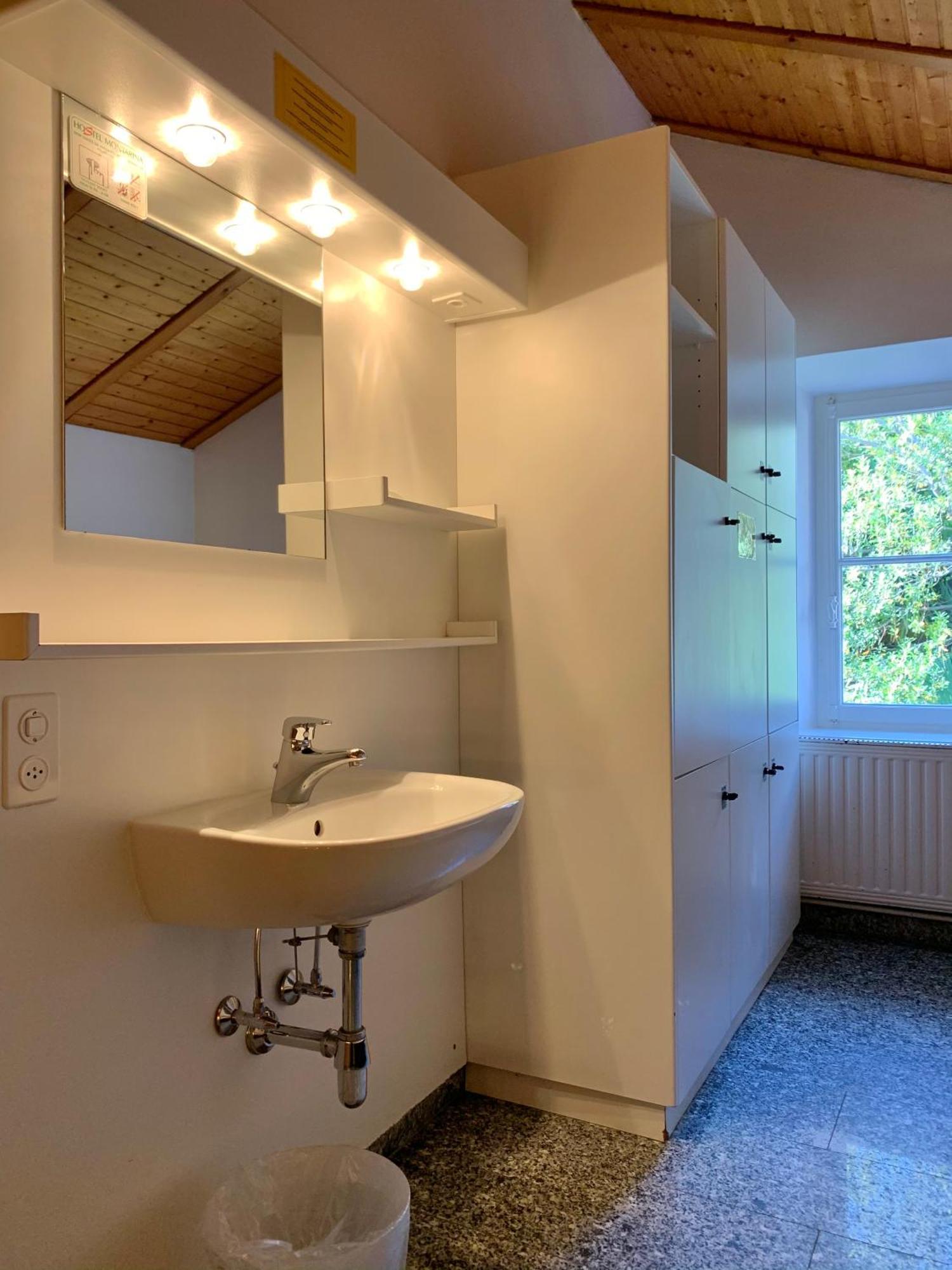 Albergue Hotel&hostel Montarina *